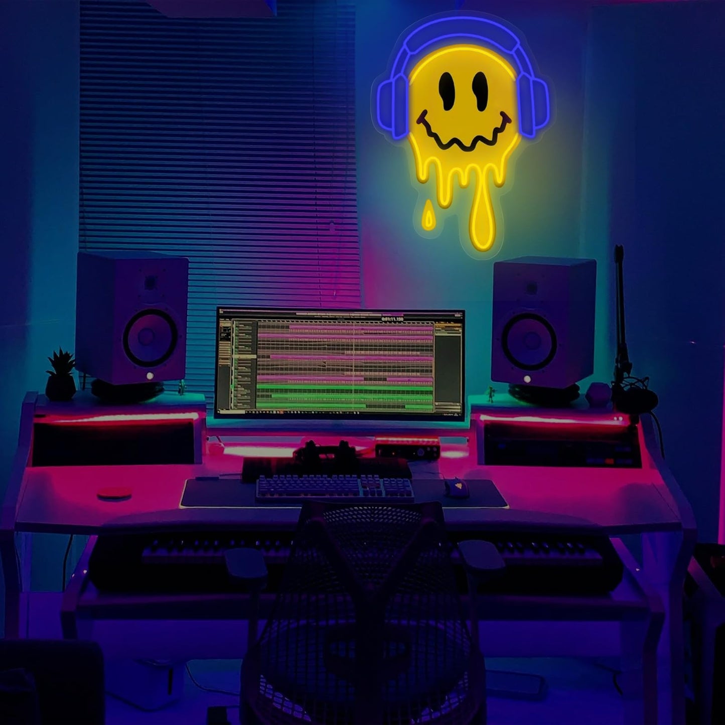 Melting Smile Face With Headphone Neon Sign For Wall Decor Neon Smile Light Signs For Kids Room Bar Party Bedroom Decor Lamp Personalized Gifts Kids Room  Wedding Decoration  Holiday Gift-Blue